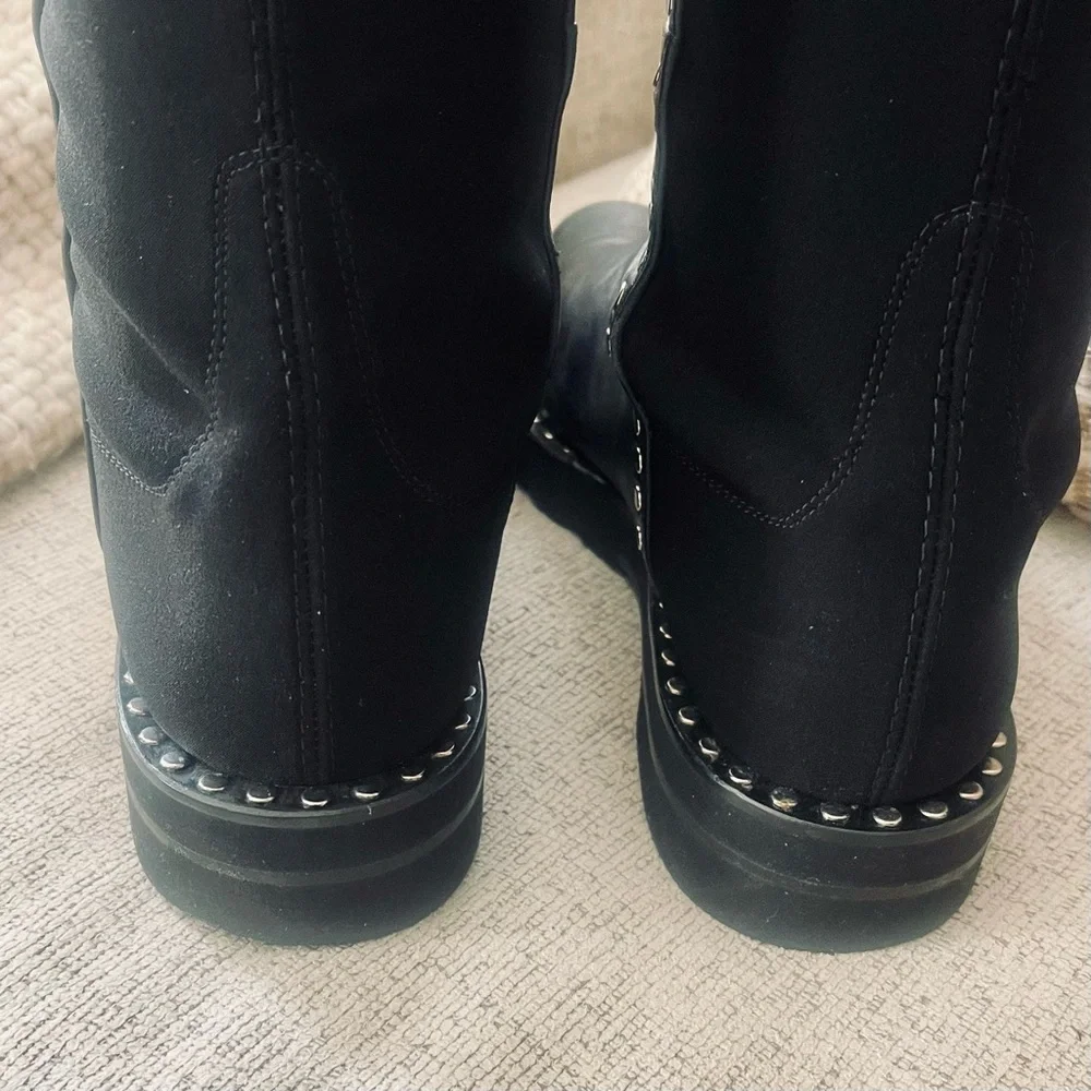 LIMITED EDITION STUART WEITZMAN 5050 Lift Studs Lug Over The Knee  Boots Black 8